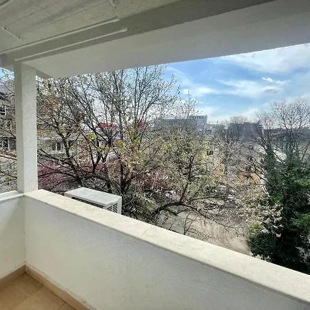 Glassroom- самостоятелна Private דירה