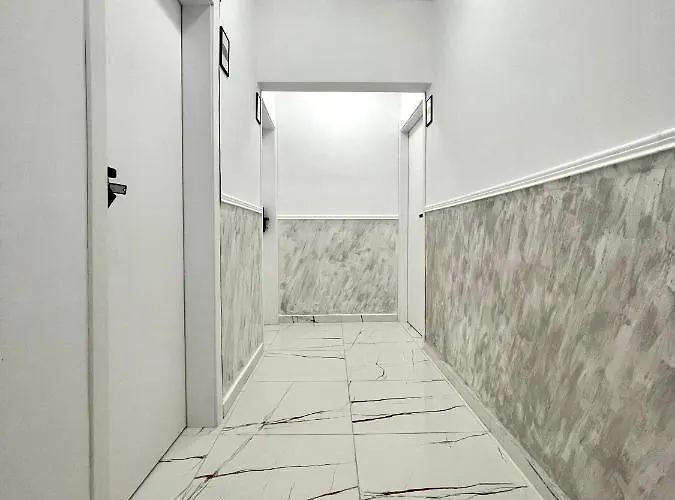 Apartment Glassroom- самостоятелна Private Varna